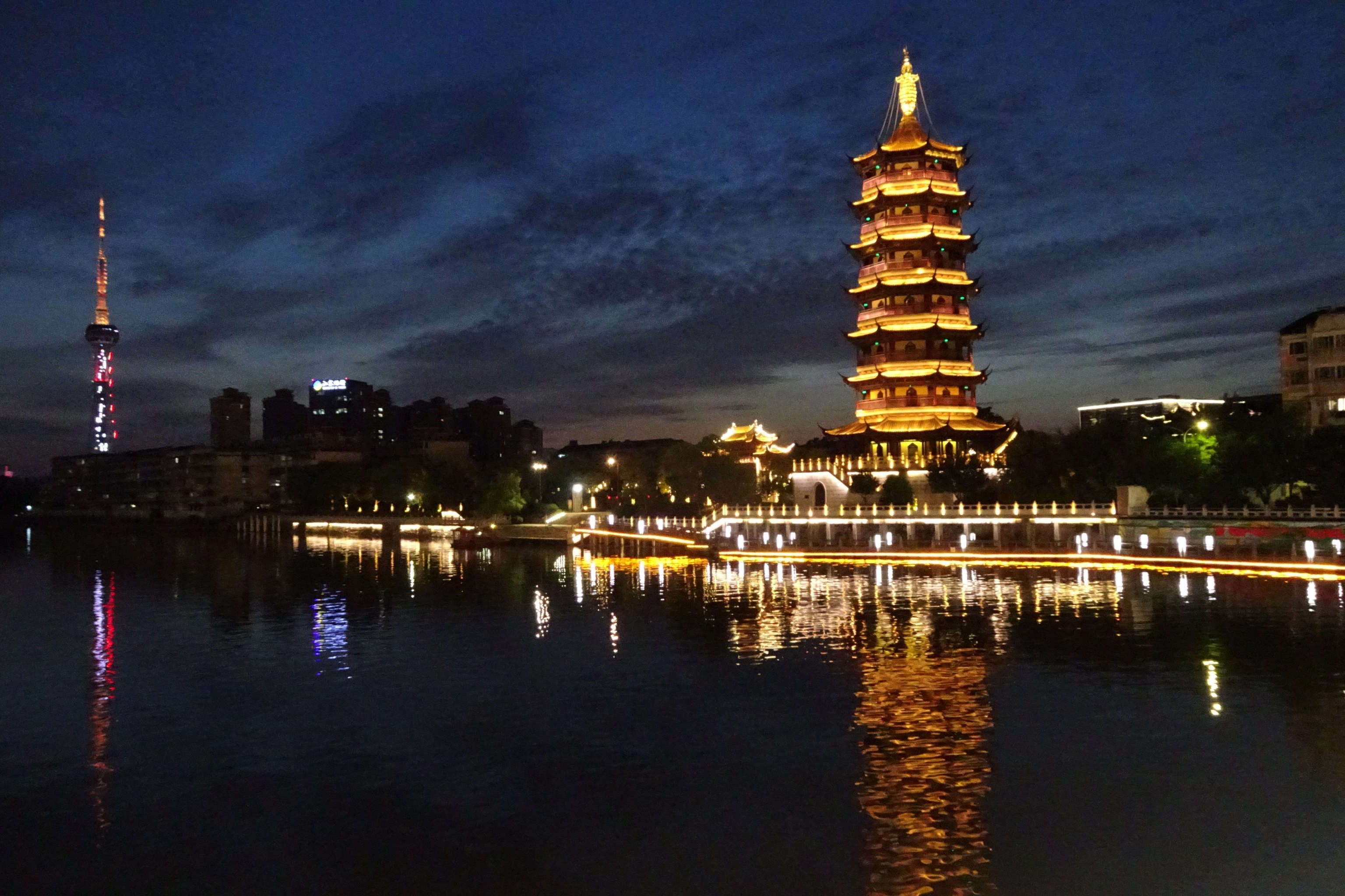 Fengcheng River Night Cruise